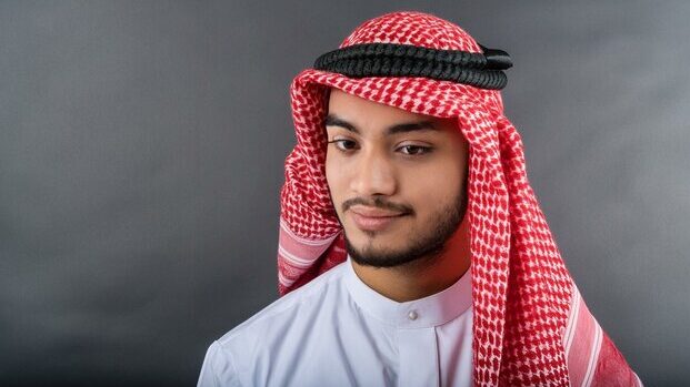 Saudi Ghutra: A Timeless Tradition Transforming Global Fashion
