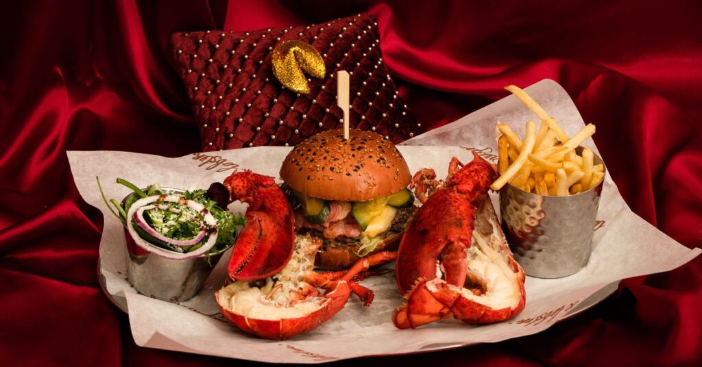 Burger & Lobster