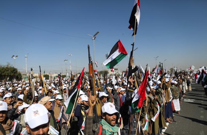 Houthis Israeli shipping attacks