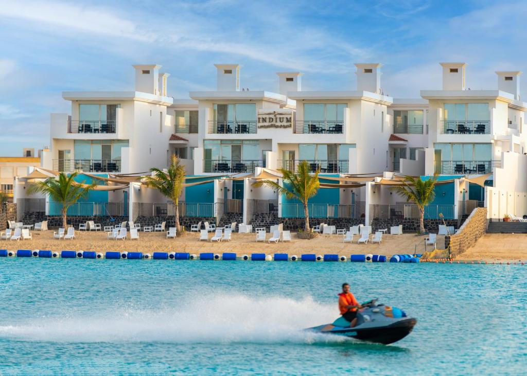 Durrat Al Arous Resort