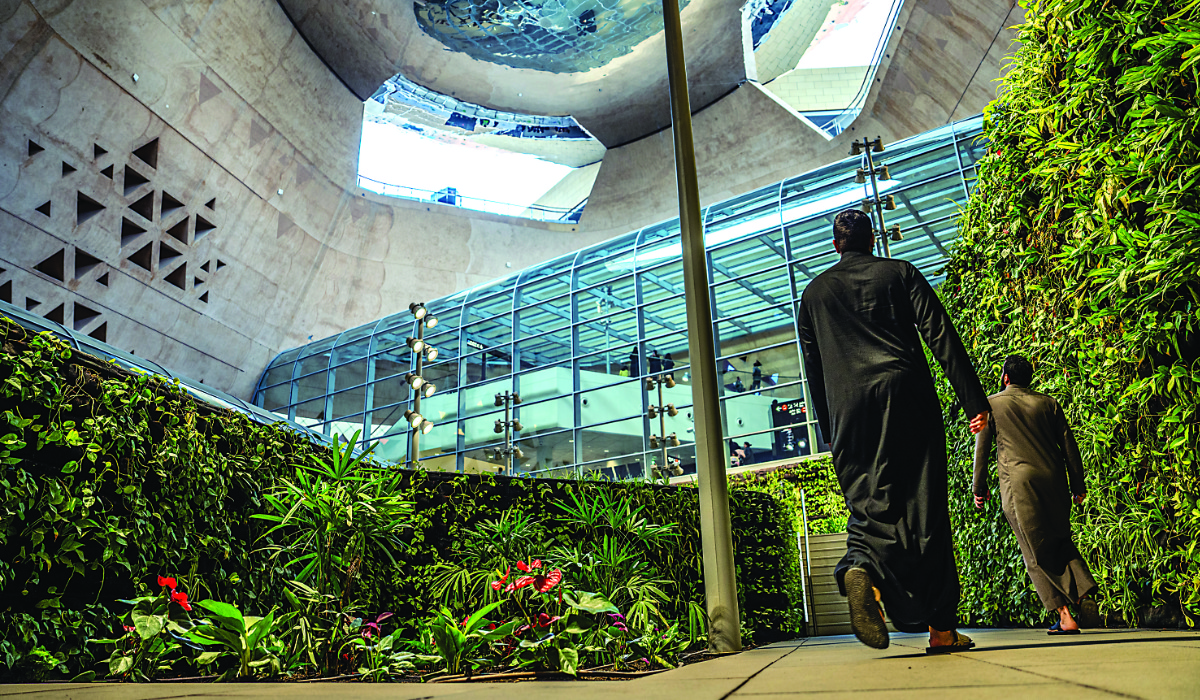 Traditional Container