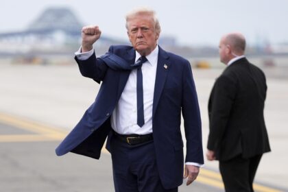 Trump Gulf visit business deals