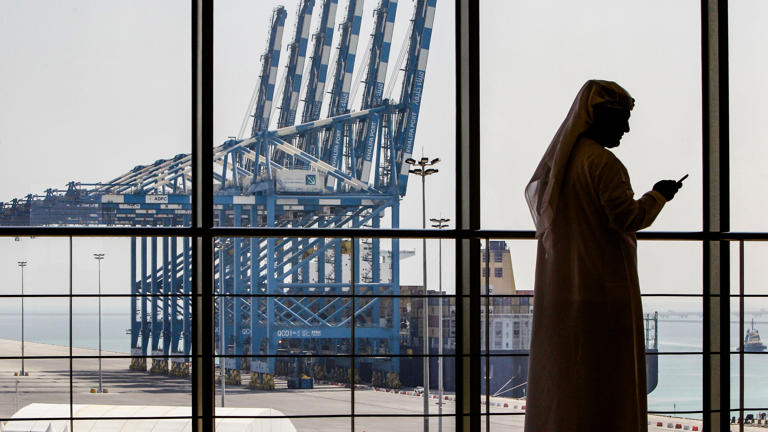 Abu Dhabi non-oil trade jump